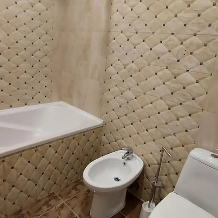 Apartman On Dudayeva 17 *