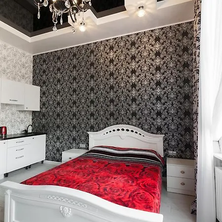 On Dudayeva 17 Apartman Lviv