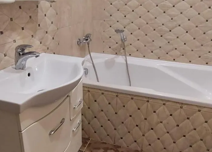 On Dudayeva 17 Apartament *