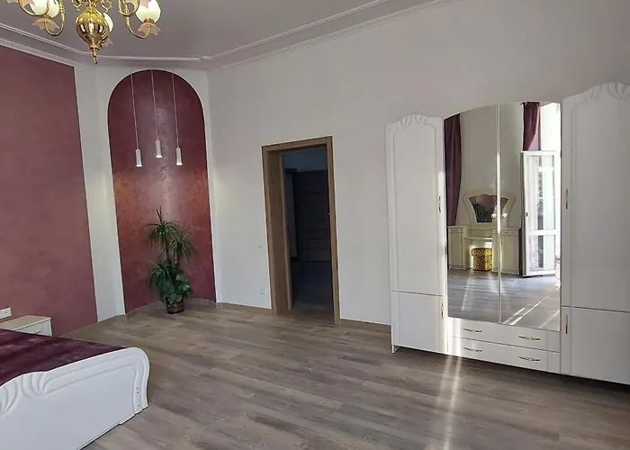 On Dudayeva 17 Apartmán