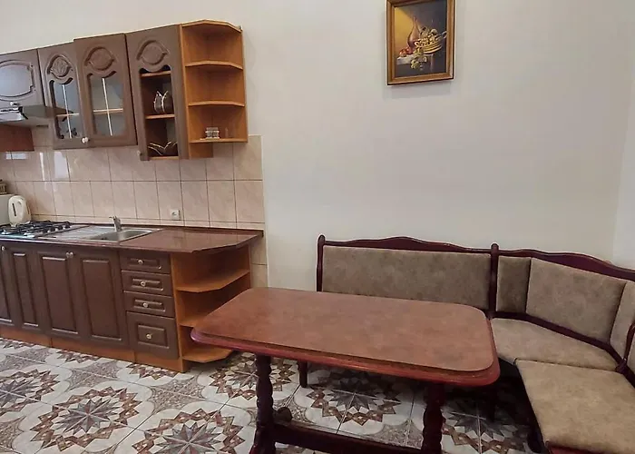 On Dudayeva 17 Apartament *