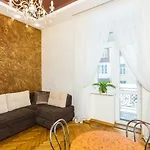 Apartman On Dudayeva 17