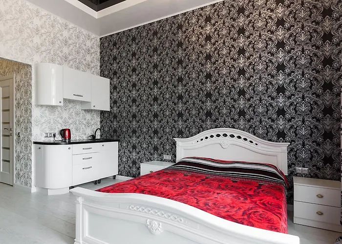 On Dudayeva 17 Apartman Lviv